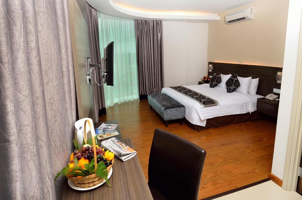 Holiday Villa Hotel & Suites Kota Bharu - Wakaf Che Yeh, Night Market Cameră foto